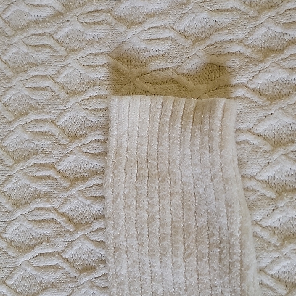 Crofts & Barrow Sweater White Rib Cable Knit Long Sleeve V- Neck Size Medium - Picture 7 of 10
